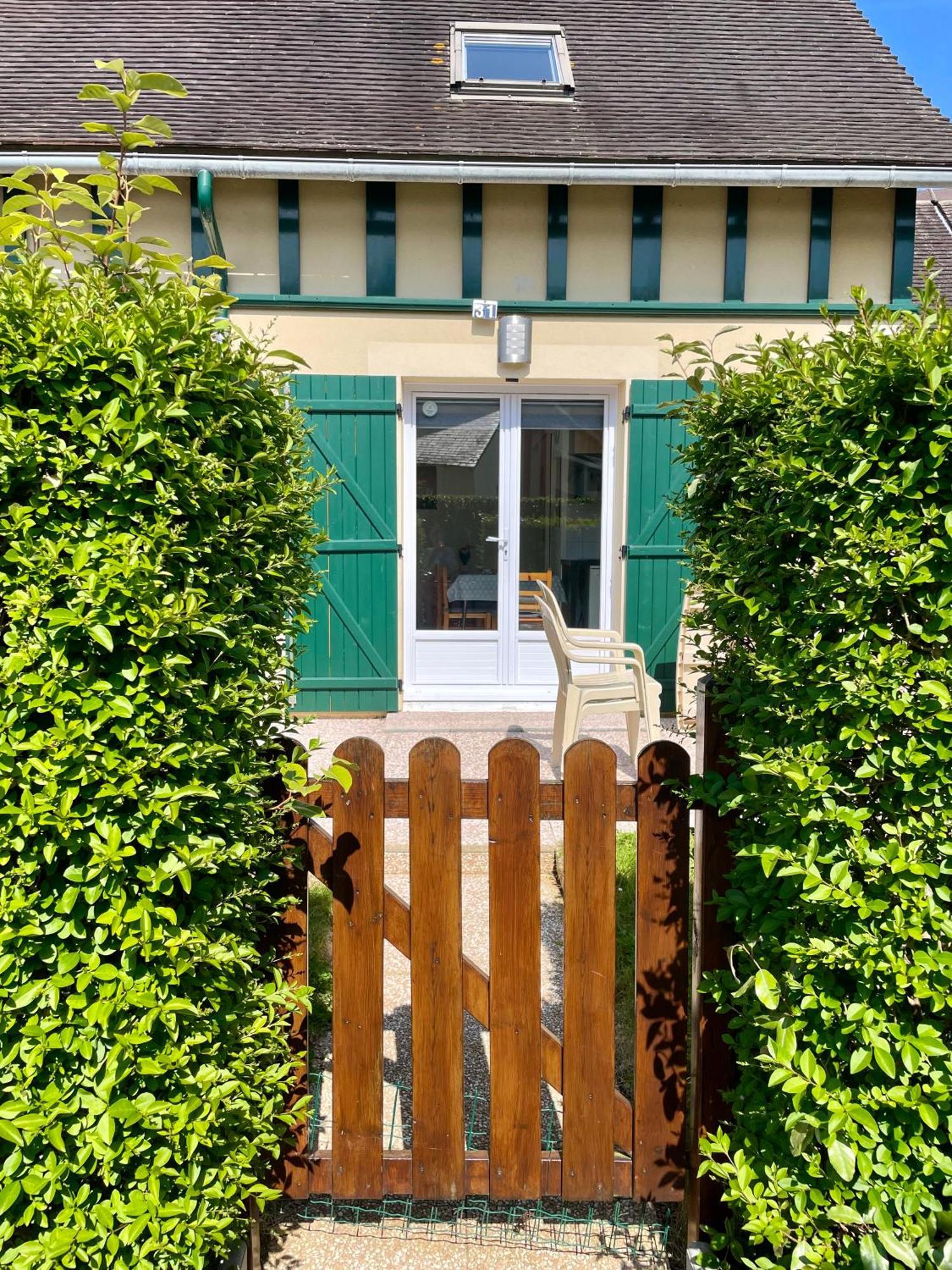 L'alouette Maison 4/5pers Piscine/mer Cabourg A Pied *