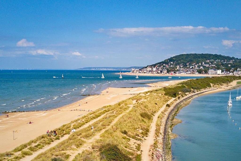 L'alouette Maison 4/5pers Piscine/mer Cabourg A Pied *