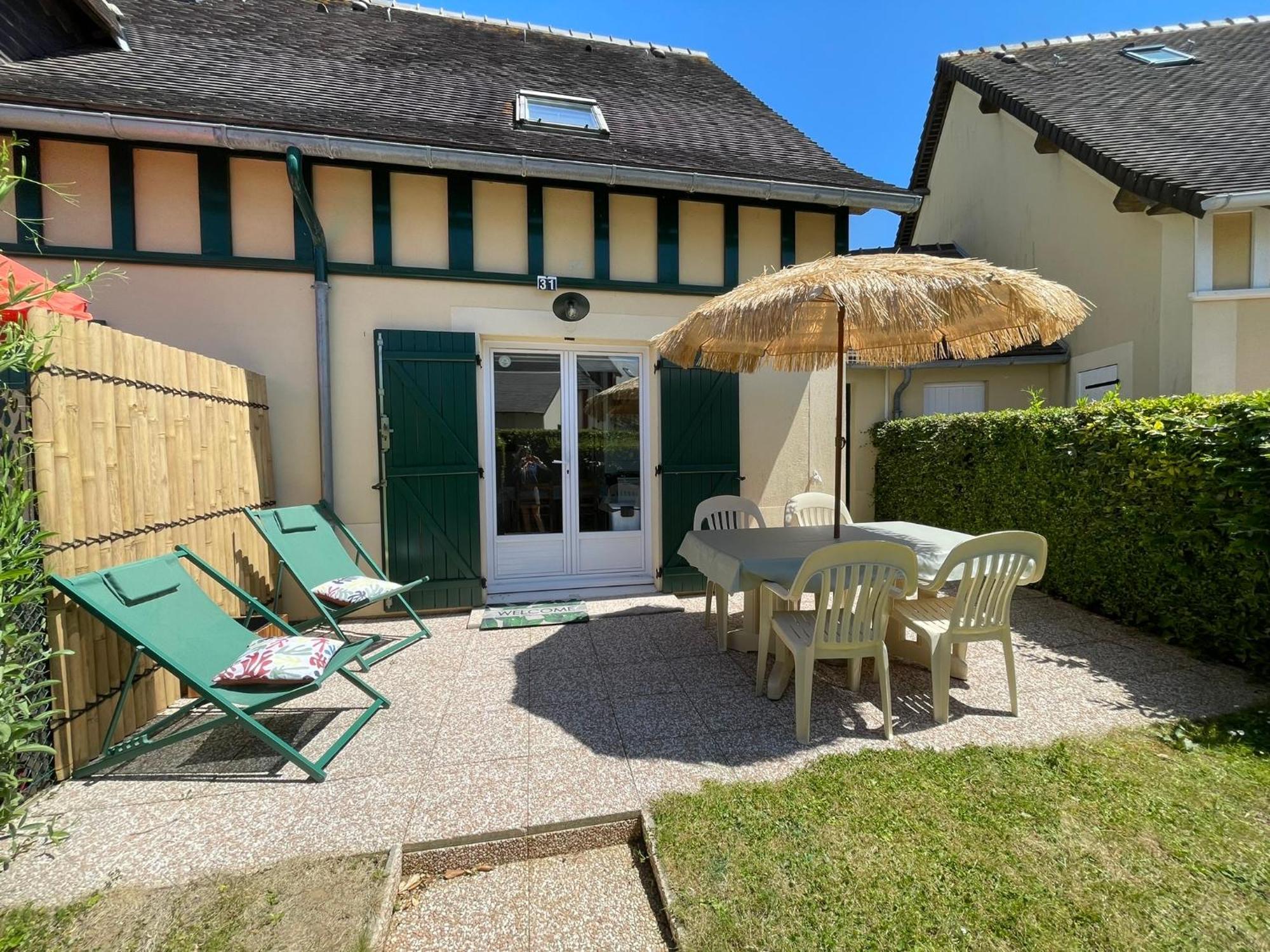 Holiday home L'alouette Maison 4/5pers Piscine/mer Cabourg A Pied Dives-sur-Mer